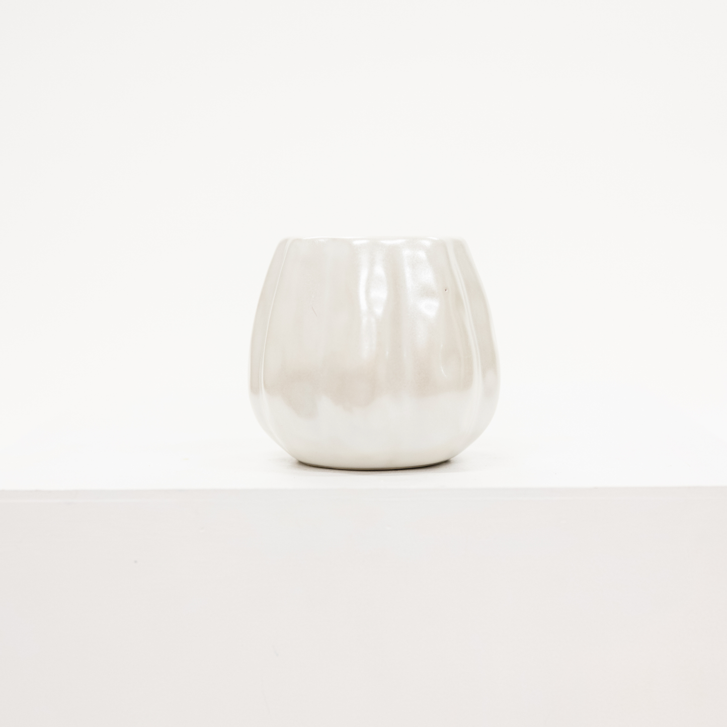 White Metallic Pumpkin Candle 9oz