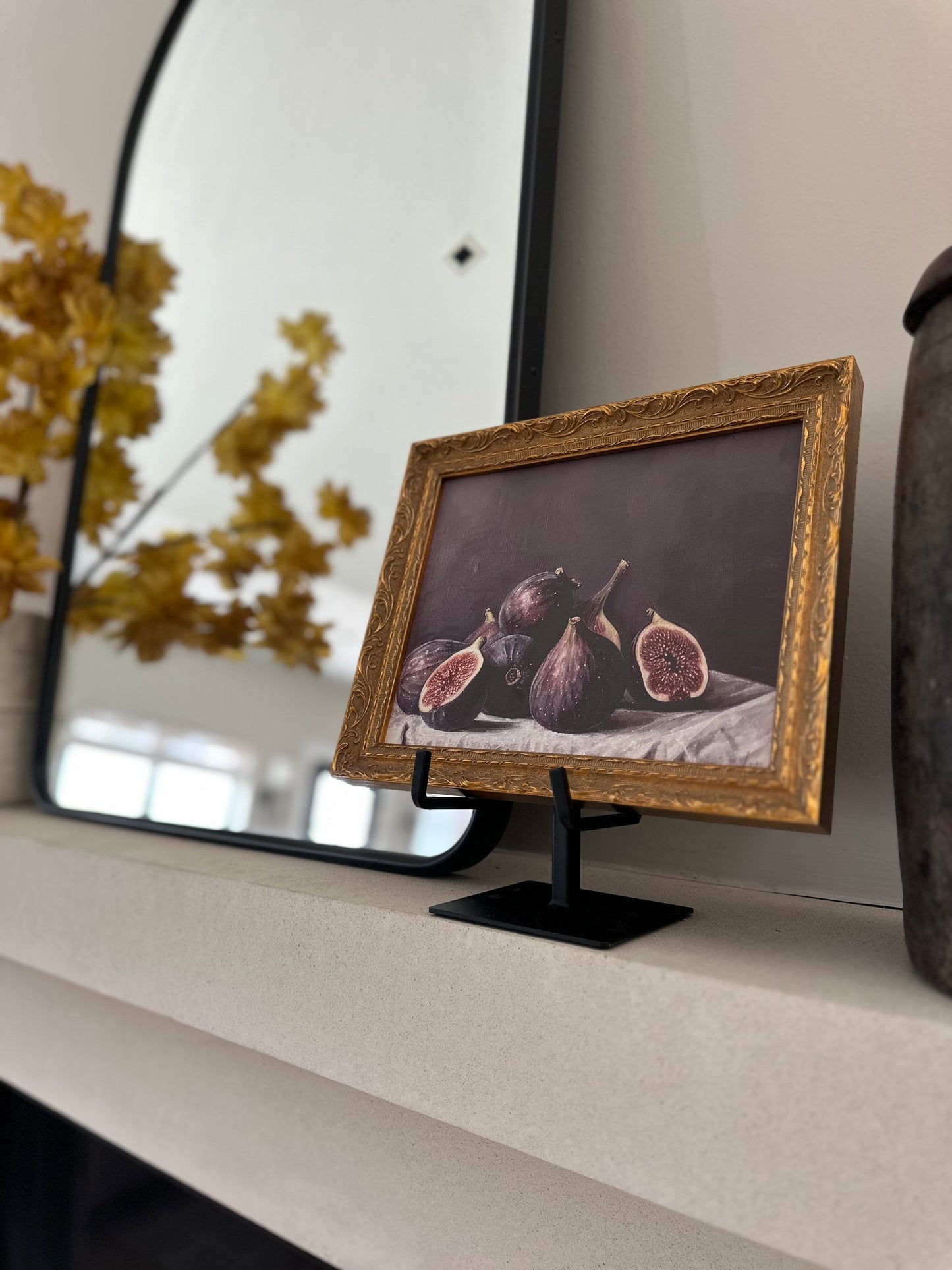 Elevated Black Iron Photo Easel