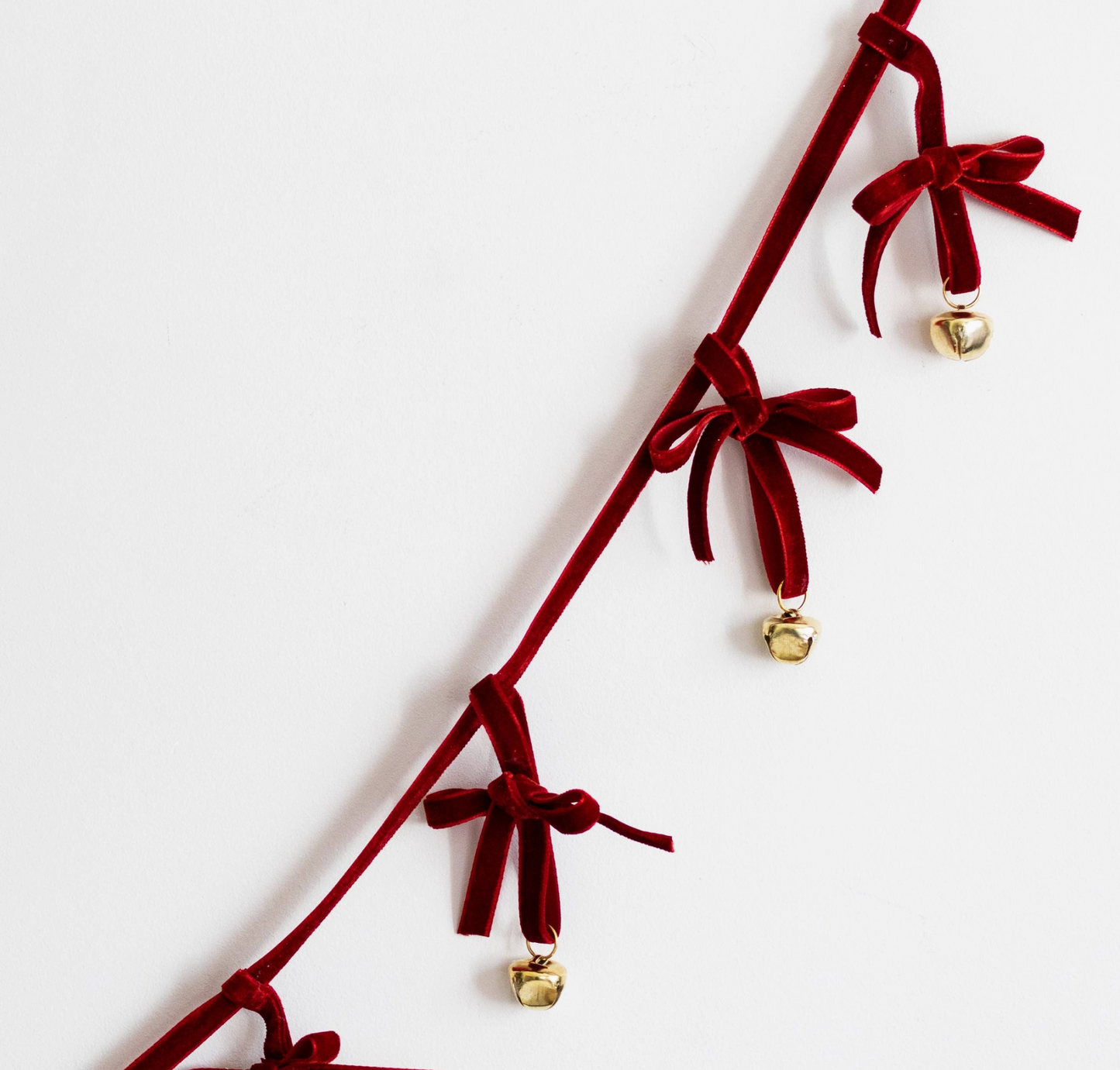 Velvet Bow Garland With Golden Jingle Bells - Red Velvet
