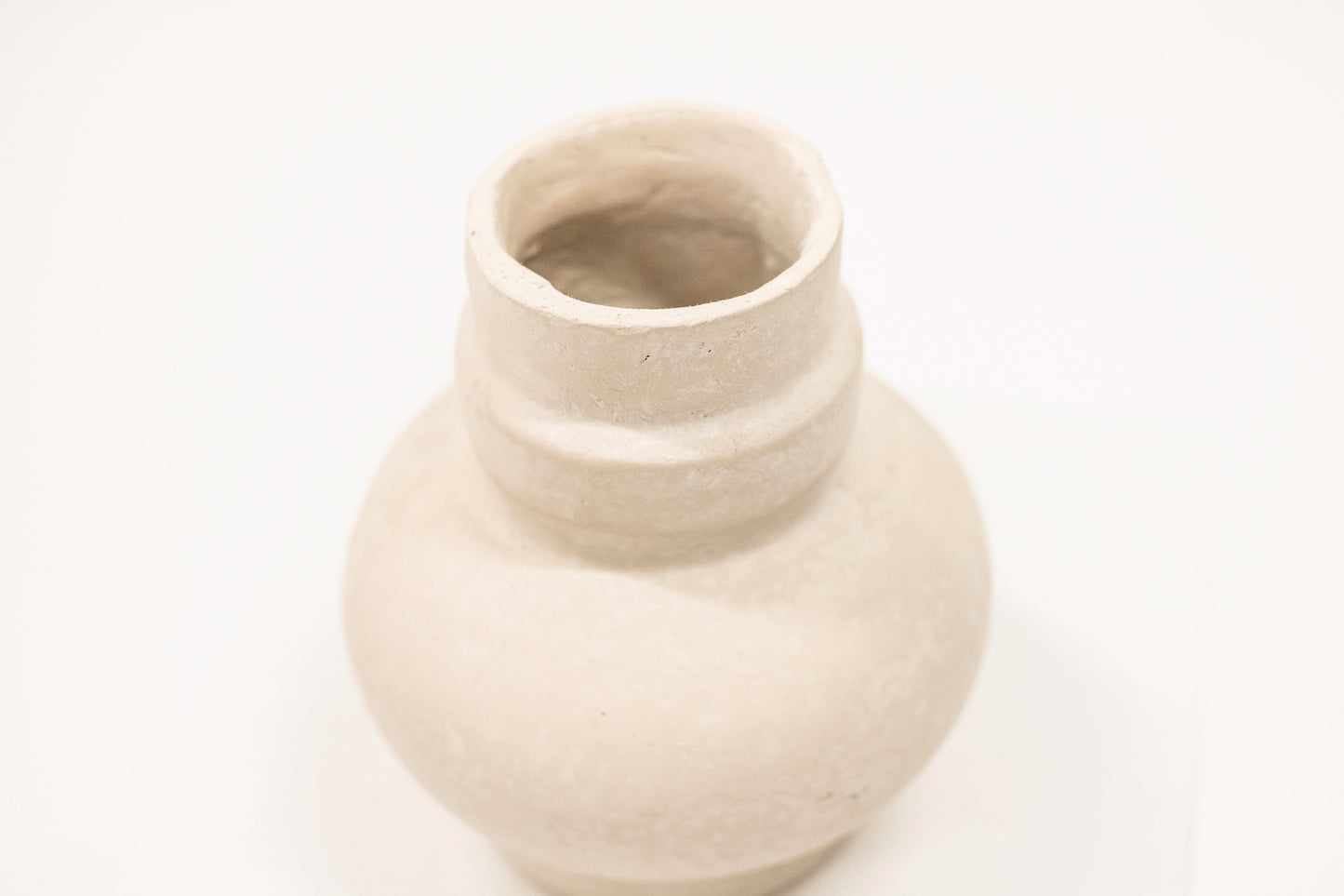 Paper White Round Vase