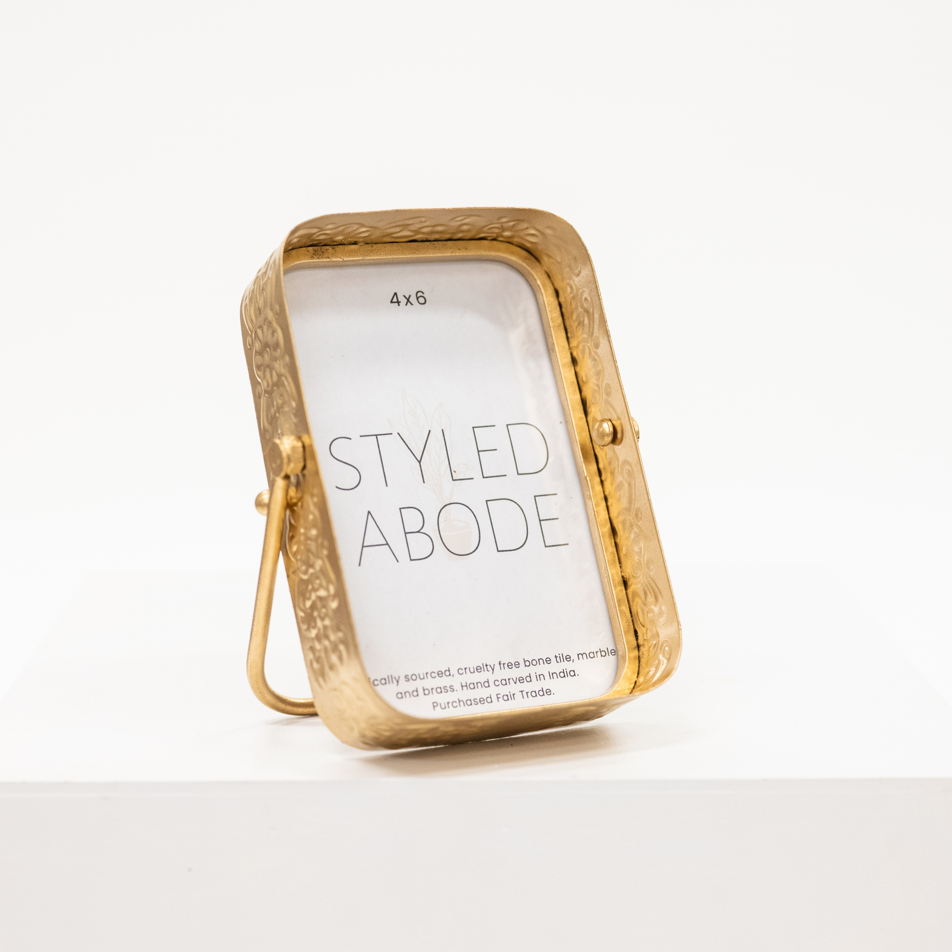 4x6 picture frame with embossed edge in gold with easel back