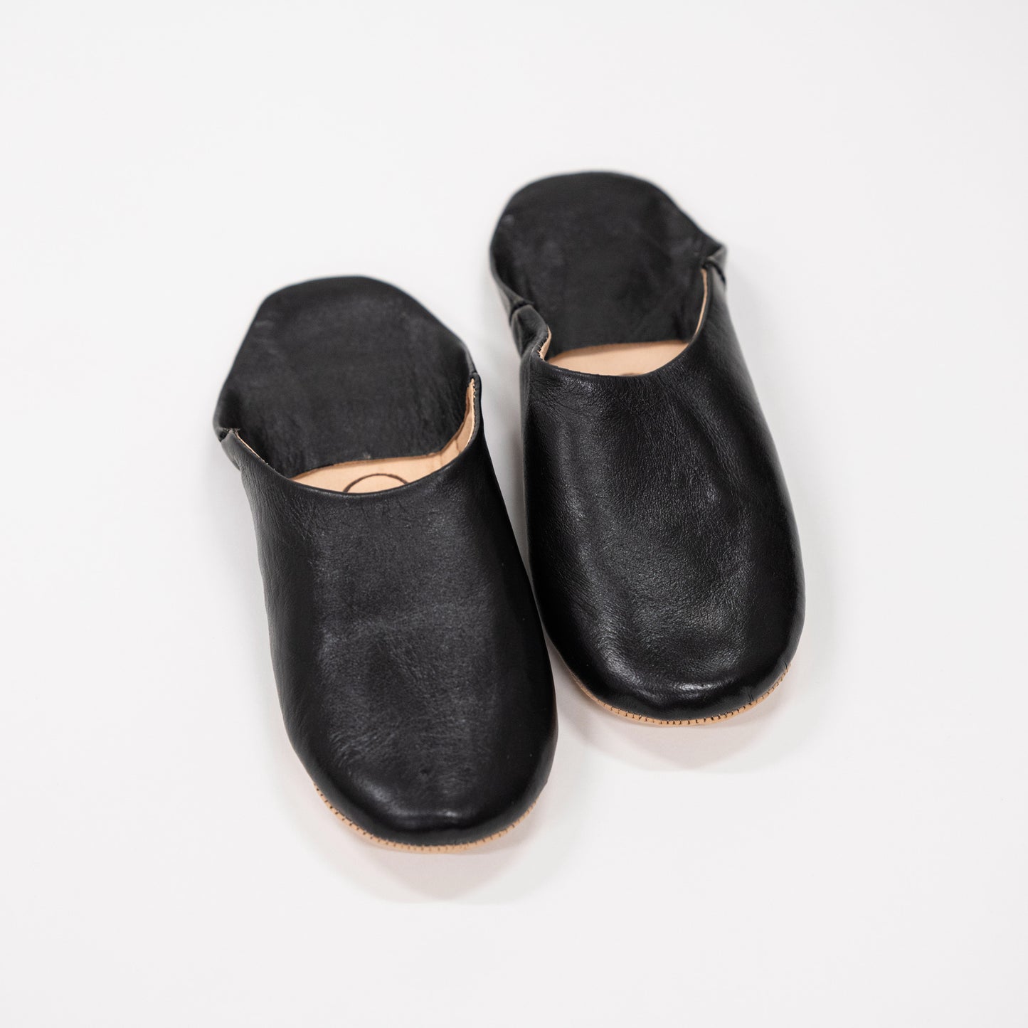 Moroccan Babouche Slippers, Black