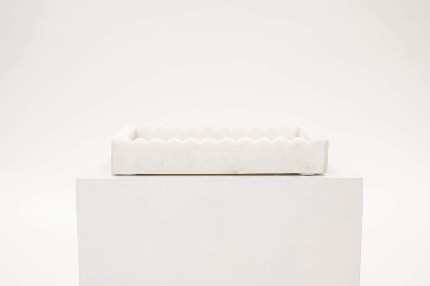 Scalloped Marble Tray - White Marble