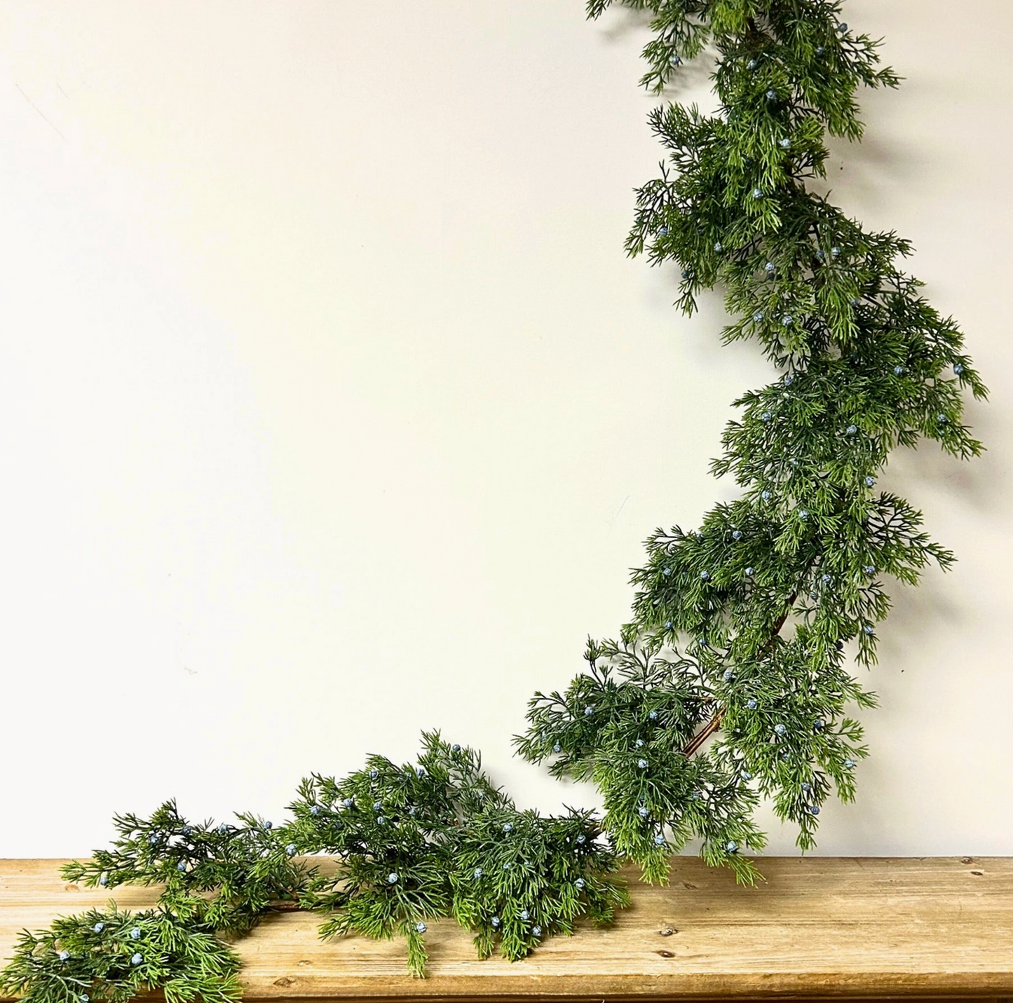 Juniper Berry 5' Garland
