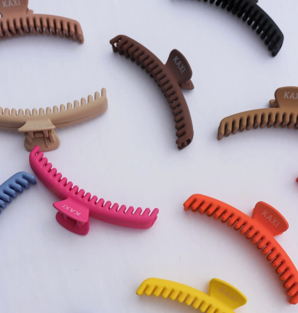 Hold Everything Hair Claw: Two Sizes