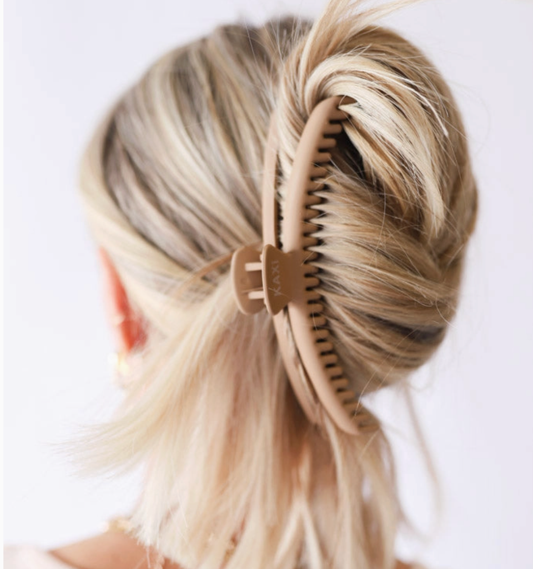 Hold Everything Hair Claw: Two Sizes