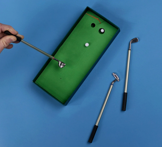 Golf Club Pen Set + Desk Game