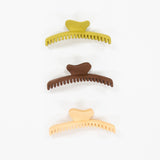 midi wavy hold everything claw in three colors