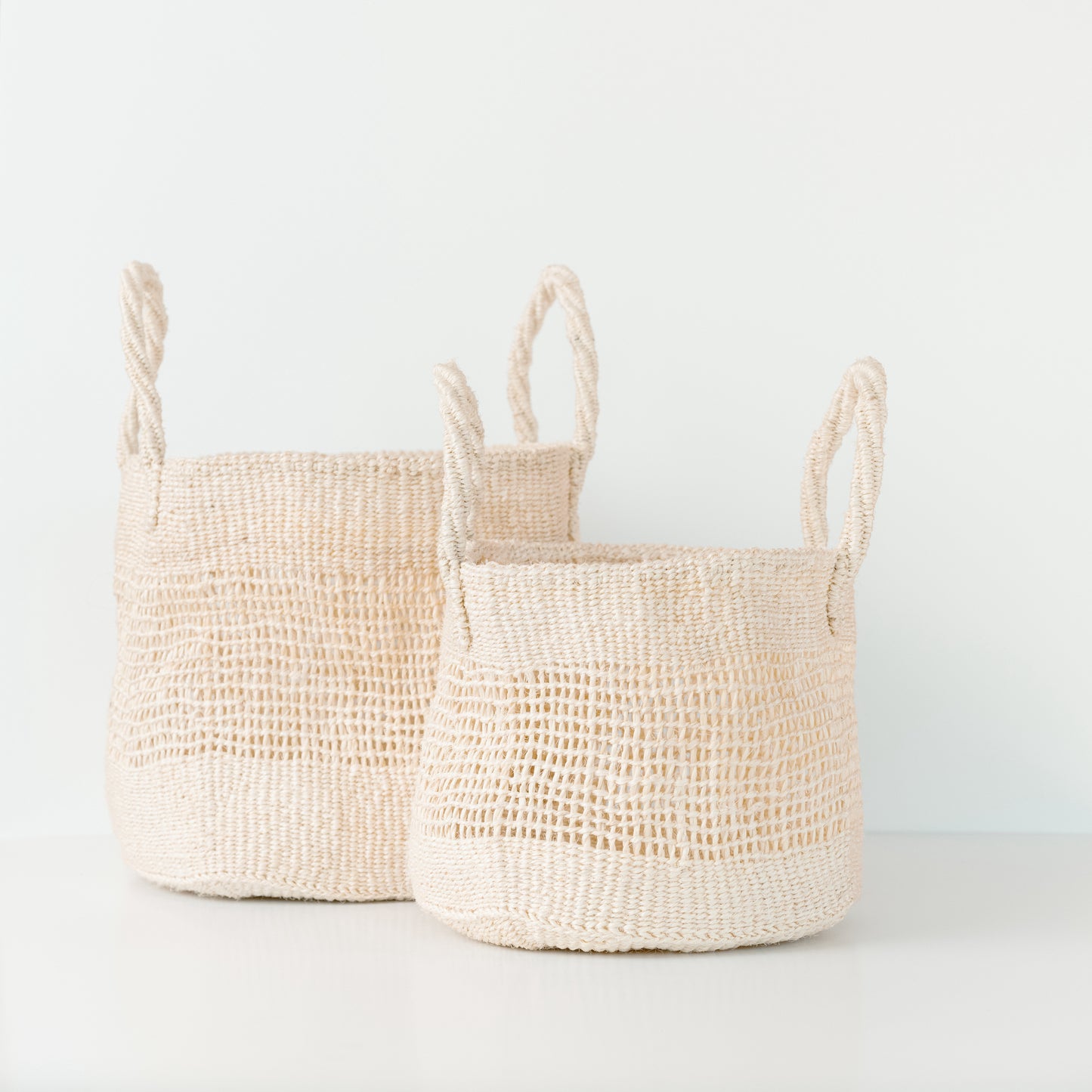 Handled Open Weave Basket - Natural