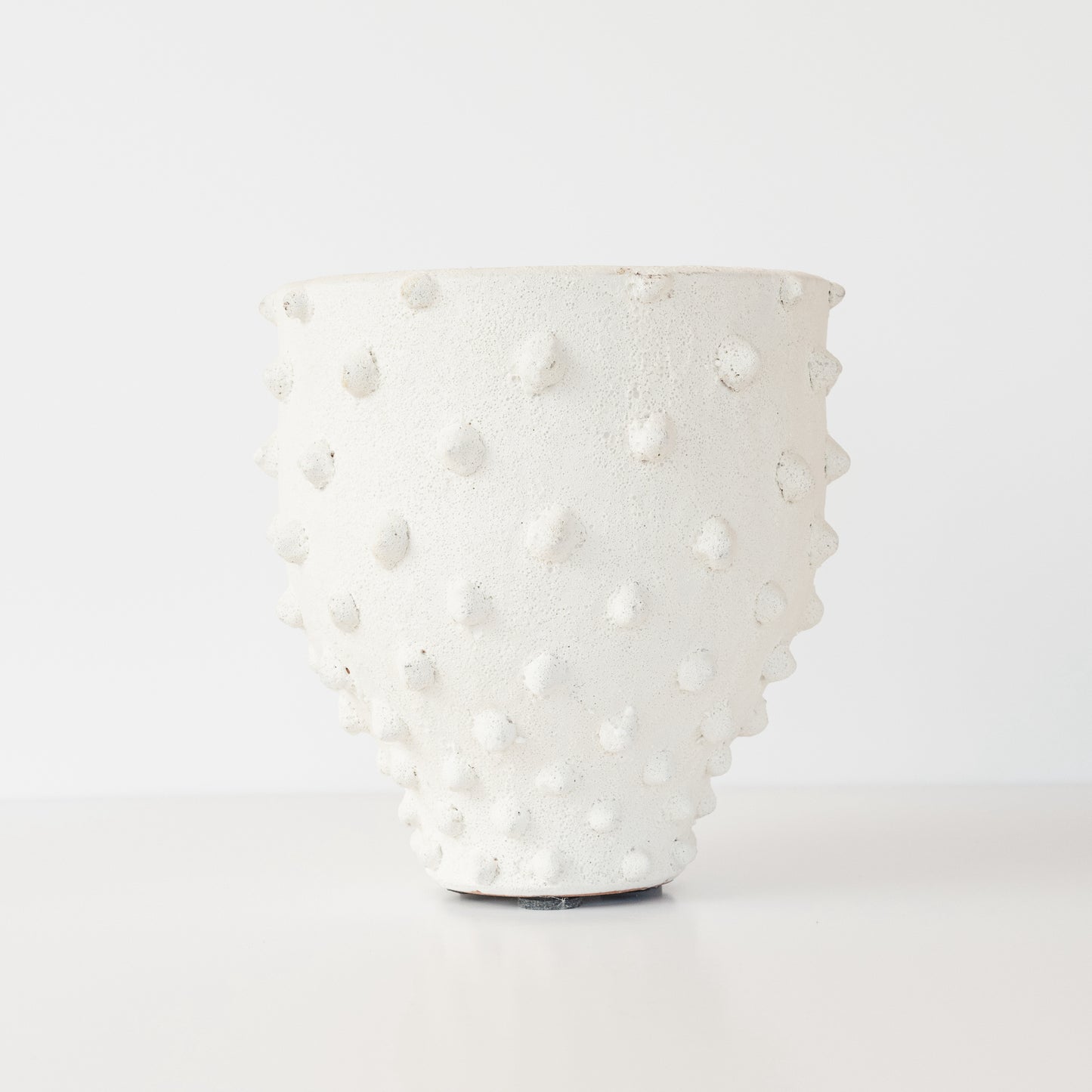 The Bristol - A White Spotted Vase